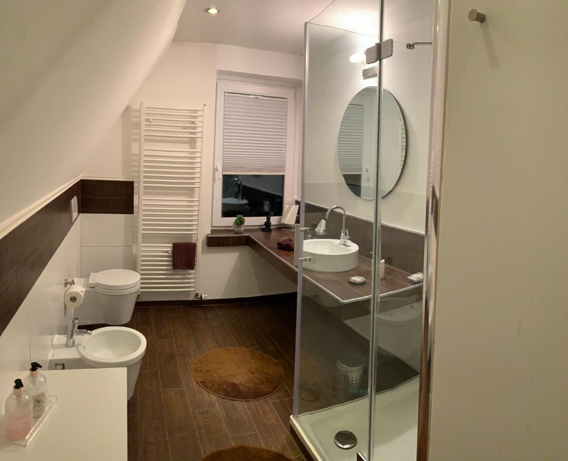 Ferienwohnung Janus Altstadt-Hameln Haus 1 Inklusive Parkplatz Mit Und Ohne Balkon Хамелн Екстериор снимка